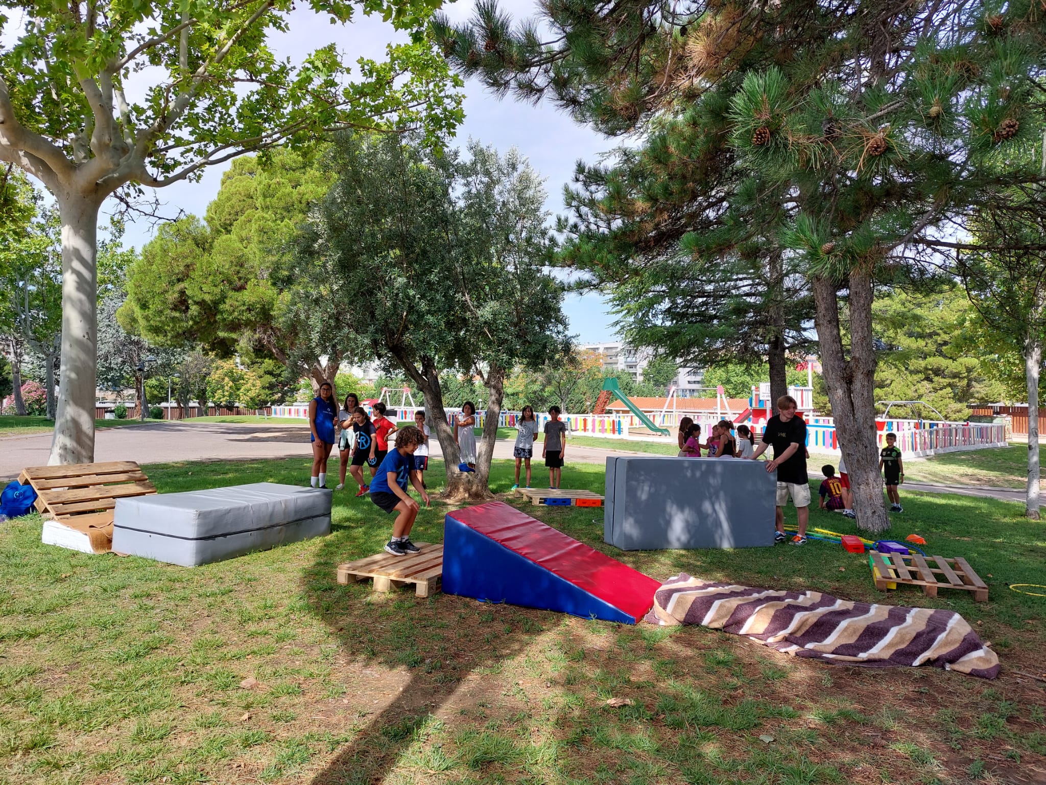 zaragoza camping colonias tribucamp