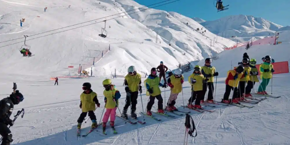cómo vestir a los niños para ir a la nieve